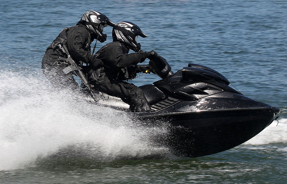 Special Forces jetski