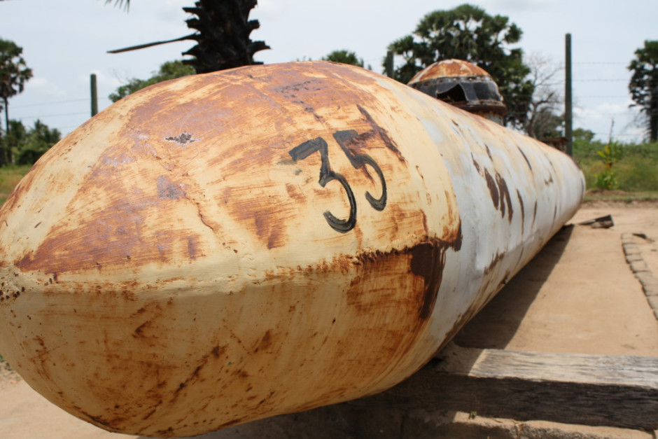 LTTE Tamil Tigers Sea Tigers homemade submarine / human torpedo